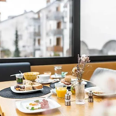 La Tgoma - & Restaurant Hotel